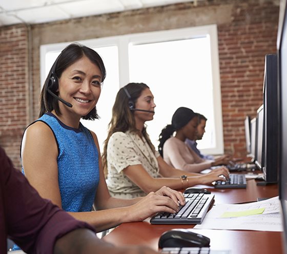 تقديم التعليقات والملاحظات